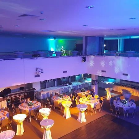 Saffron 4* Pressburg