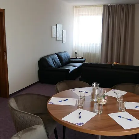 Saffron 4* Pressburg