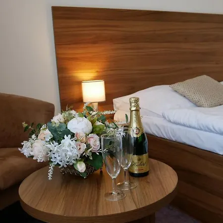 Saffron 4* Pressburg